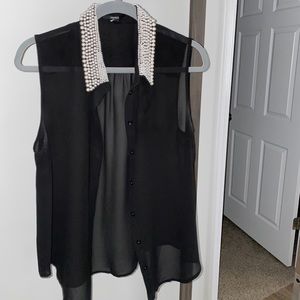 Forever 21 pearl collared blouse